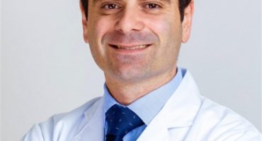 Dr. Julian Vega Adauy