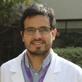 Dr. Juan Manriquez Moreno