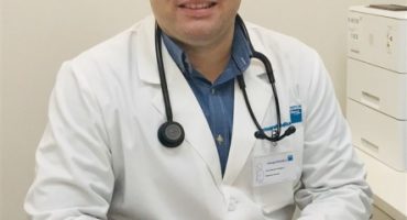 Dr. Harry Macias Rodriguez