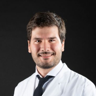 Dr. Nicolas Reyes Larrain